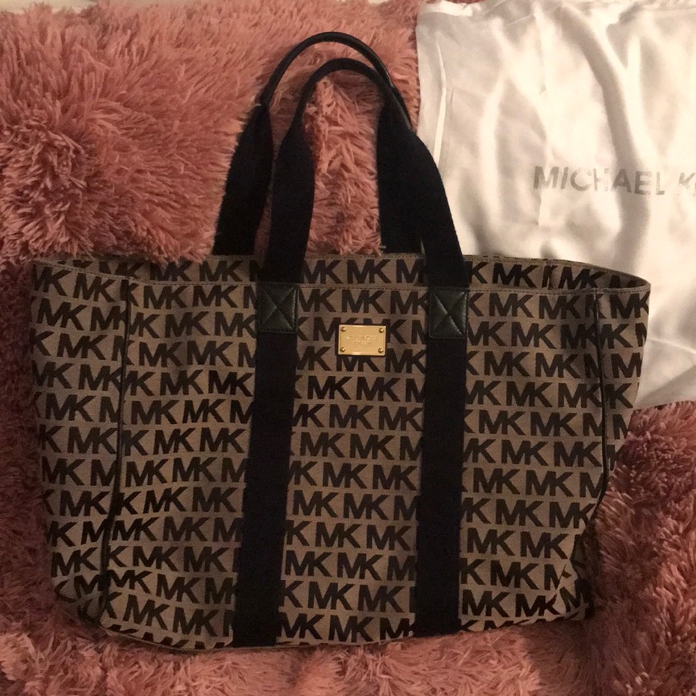 OMG HOW CUTE IS THIS!!!